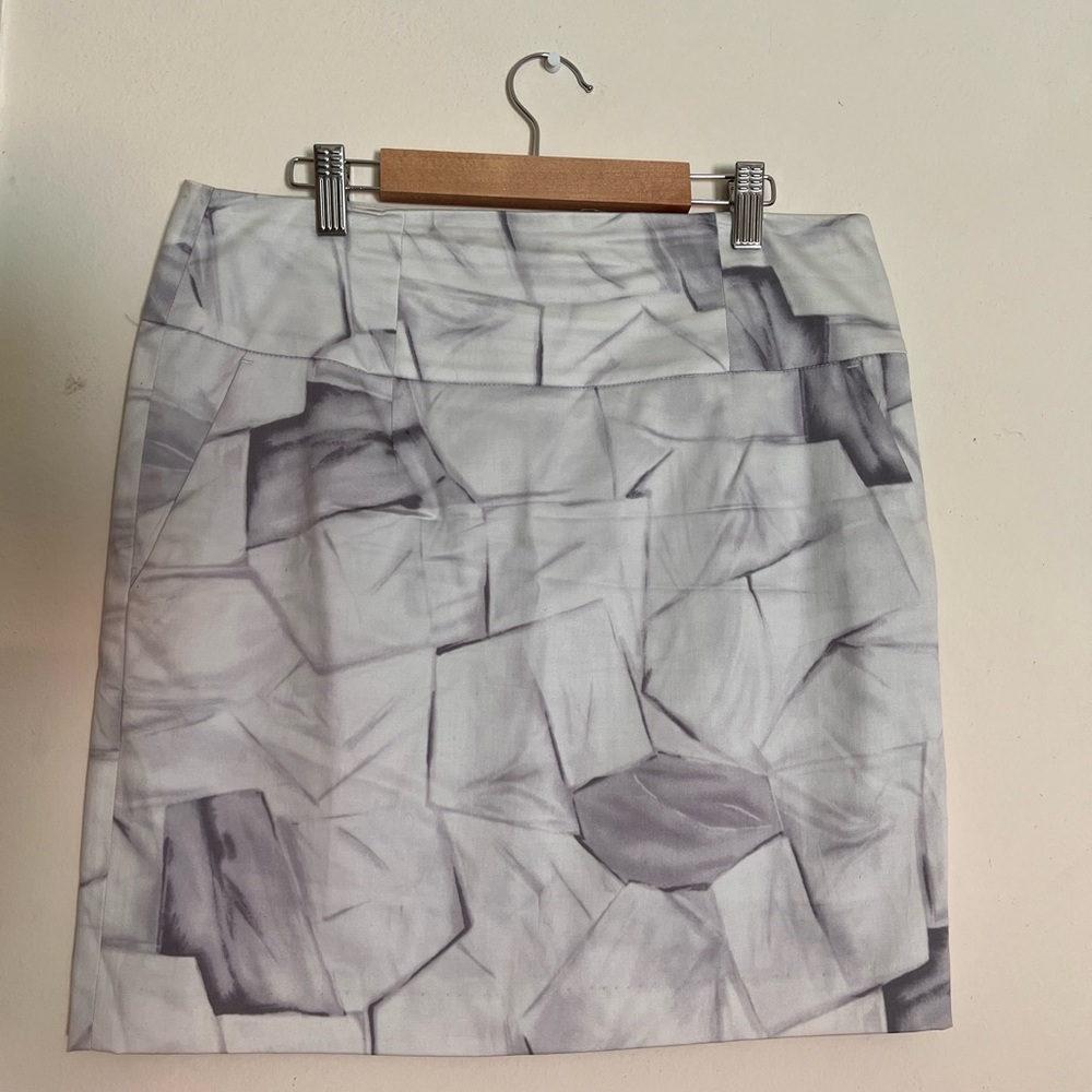 Adrienne Vittadini Gray and White Pencil Skirt Mini Work